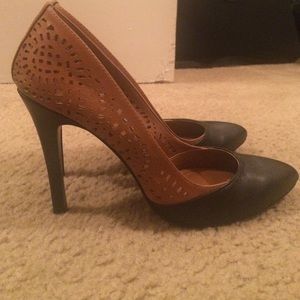 BCBG pump heels ONLY worn ONCE! ...