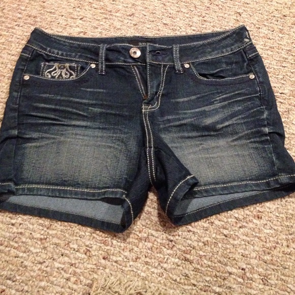 Ana size 10 P denim shorts