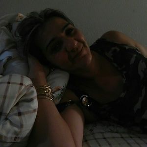 Meet your Posher, Shirley