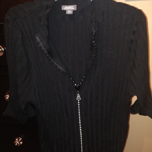 Top - Picture 4 of 4