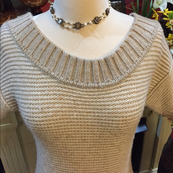 Sale-5 for $25 American eagle outfitters sweater - Picture 2 of 4