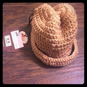 Baby's hat 0-6 months
