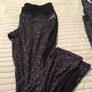 Avia workout leggings.