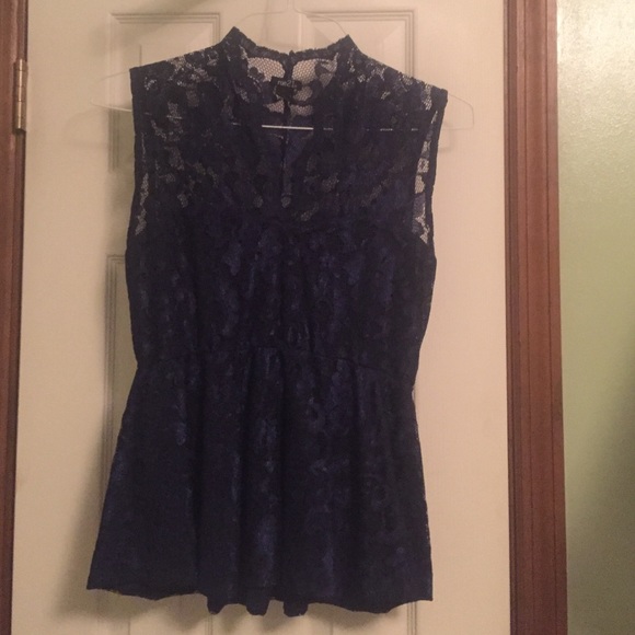 Rue 21 Navy Lace Sleeveless Top