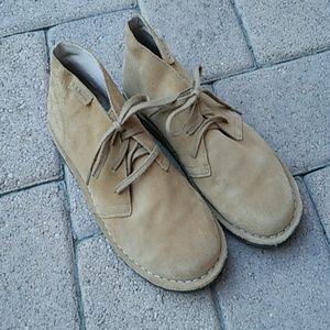 LL Bean kids' Chukka boots