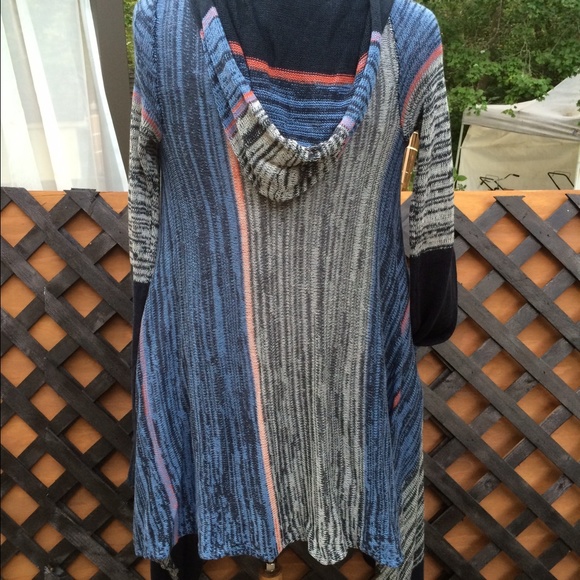 Cardigan - Picture 2 of 2