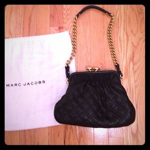 New black Marc Jacobs bag with gold chain