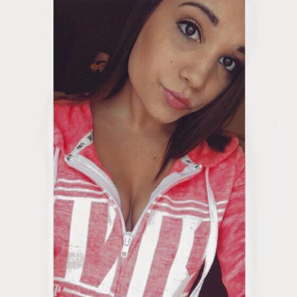 Meet your Posher, Bianca