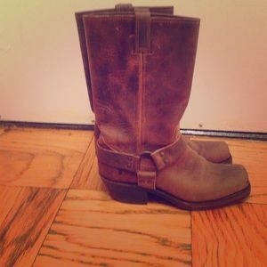 Frye12G Harness boots size 9