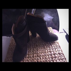 Brown suede forever 21