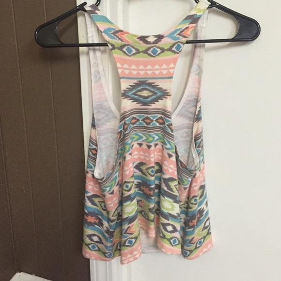 Aztec tank - Picture 2 of 2
