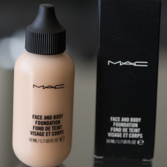 MAC Face & Body Foundation- N2