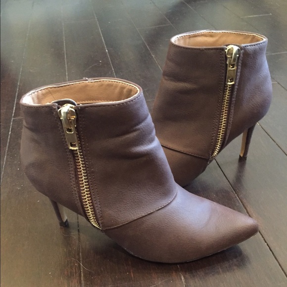 Michael Antonio Brown Zip Booties