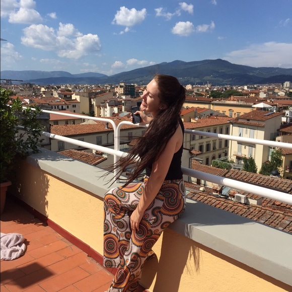 Meet your posher!!💗😻 - Picture 1 of 4