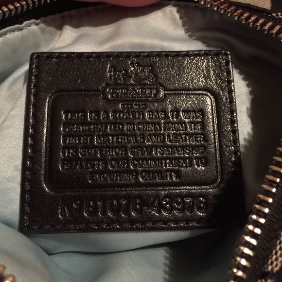 Coach crossbody - Picture 3 of 4