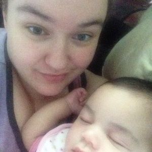 Meet your Posher, Stephanie