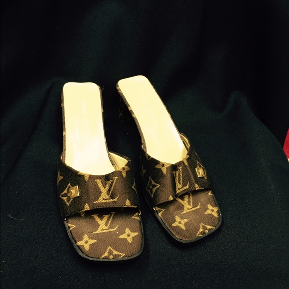 Slip on designer shoes
