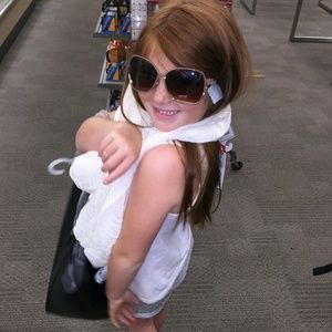 Meet your Posher, Heather