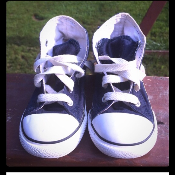 Converse bundle. RESERVED.