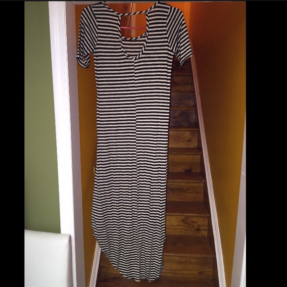 High to low summer dress - Picture 2 of 2