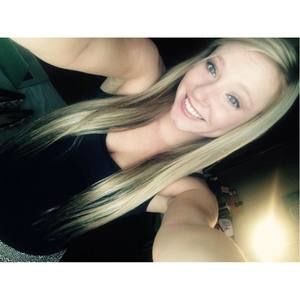 Meet your Posher, Abby