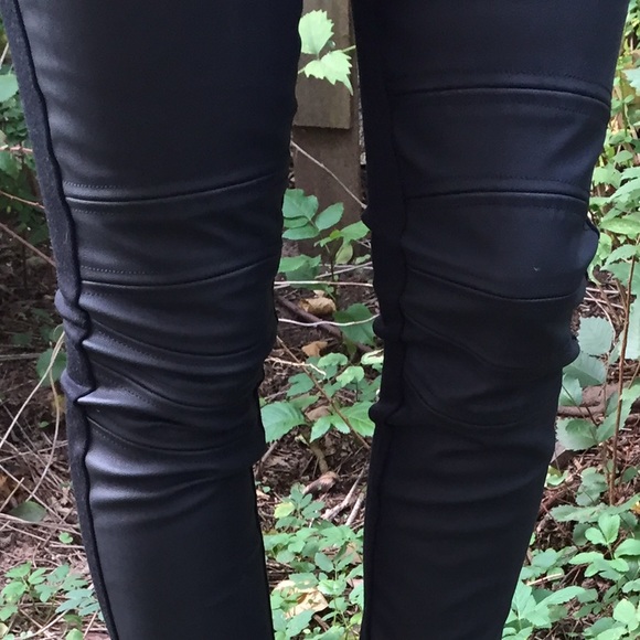 Faux leather moto pant - Picture 2 of 4