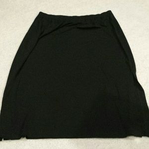 Black Skirt Avenue Size 22/24