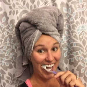 Meet your Posher, Venessa