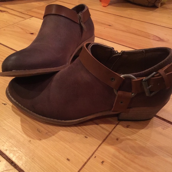 Boots!