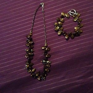 Brown necklace and bracelet set