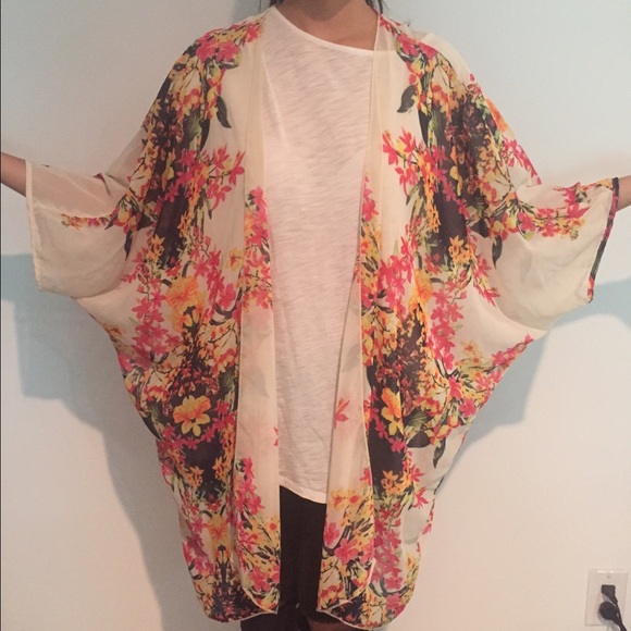 Floral kimono