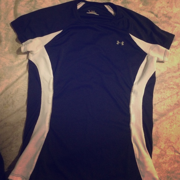 UA heatgear gym shirt