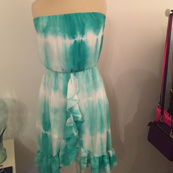 fun tie dyed party dress teal and white