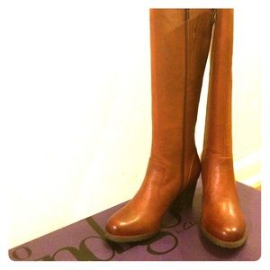 Brand new Clark's Woman Mission Brynn Boot