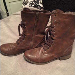 Combat Boots Brown Size 8