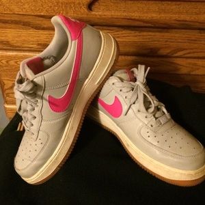 Nike Air Ladies tennis shoes