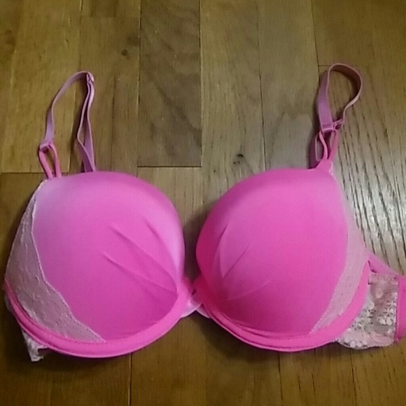 Pink super push up bra