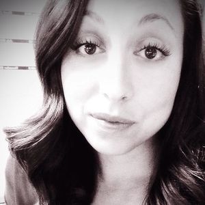 Meet your Posher, Jeannette