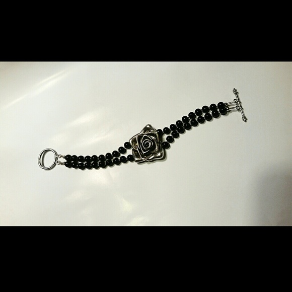 Cute Bracelet! - Picture 2 of 4