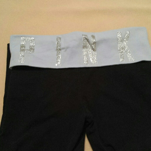PINK yoga capris