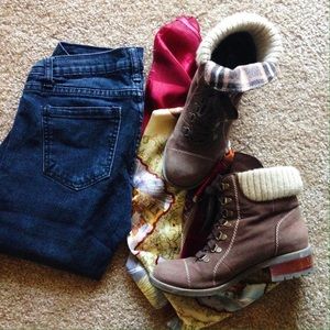 Skechers Ankle Booties