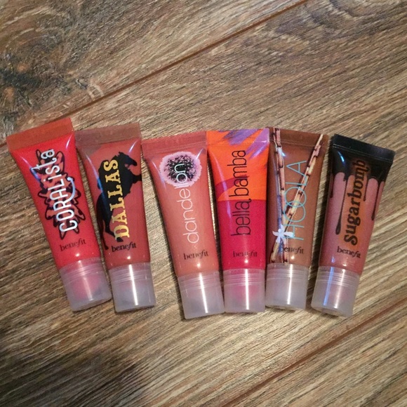 Set of 6 Benefit lipglosses