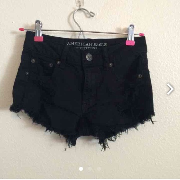 Black high waisted shorts!
