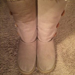 UGG Boots sz 5 💥authentic 💥