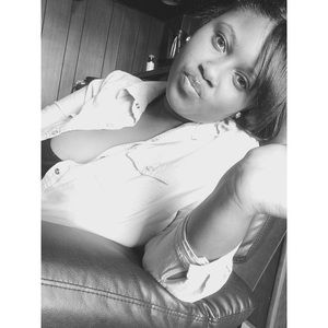 Meet your Posher, Charmeka