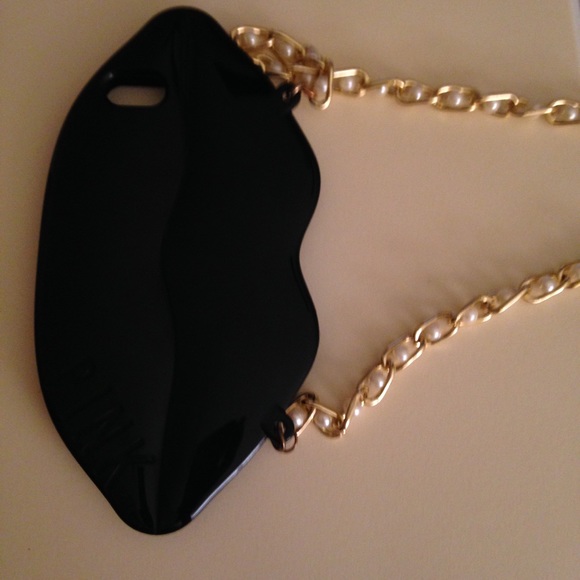 PINK iPhone 5 case ( detachable purse chain )