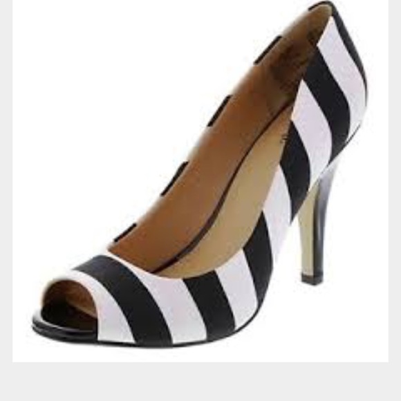 Fiona Shoes Black And White Peep Toe Fiona Shoes Black And White Peep Toe