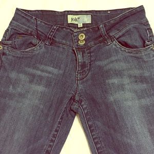 Super comfortable skinny jeans