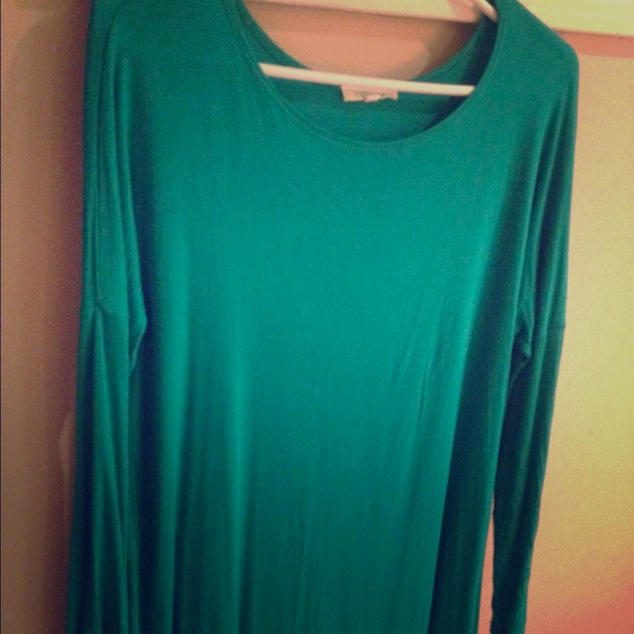 Green long sleeve tunic