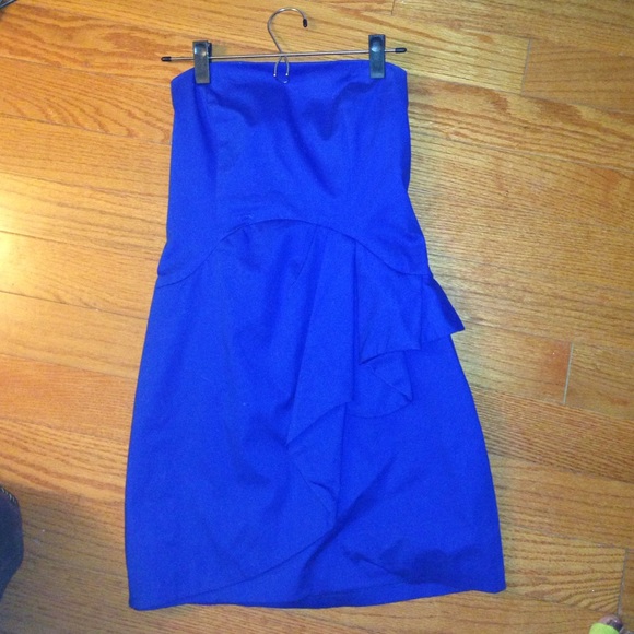 Strapless akira dress